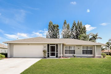 219 S E 20TH ST CAPE CORAL, FL 33990